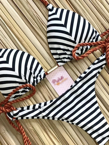 Sexy Print Knotted Rope Side Women's String Bikini Swimsuit