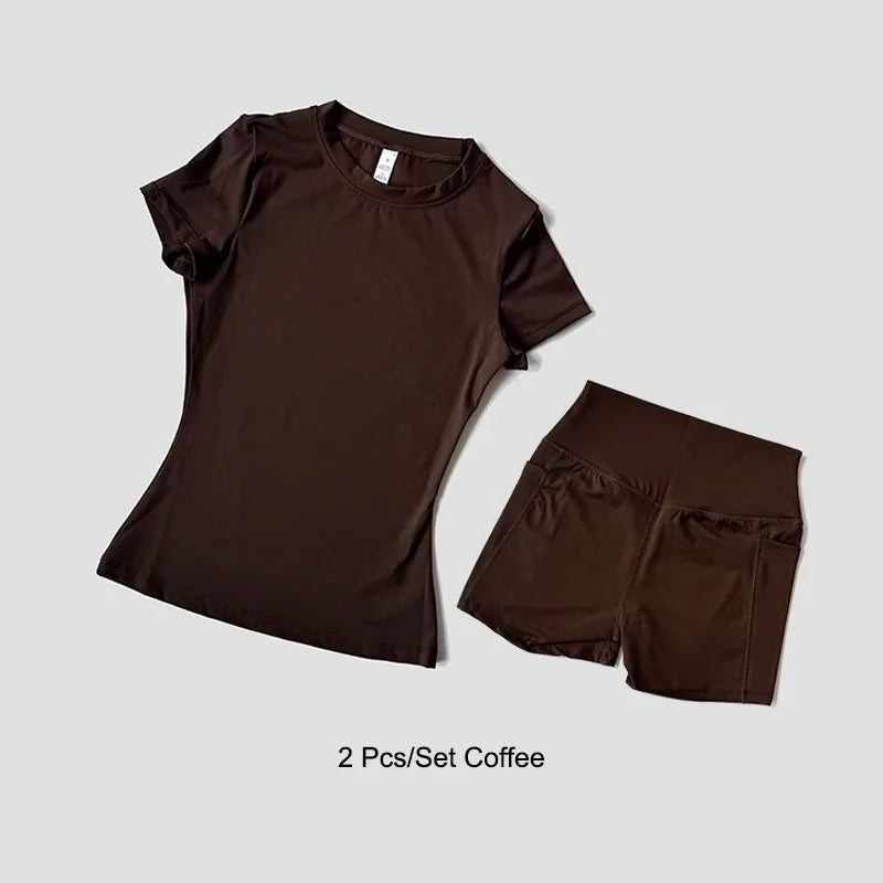 Cute Women's Seamless Short Sleeve Top & Gym Shorts Set