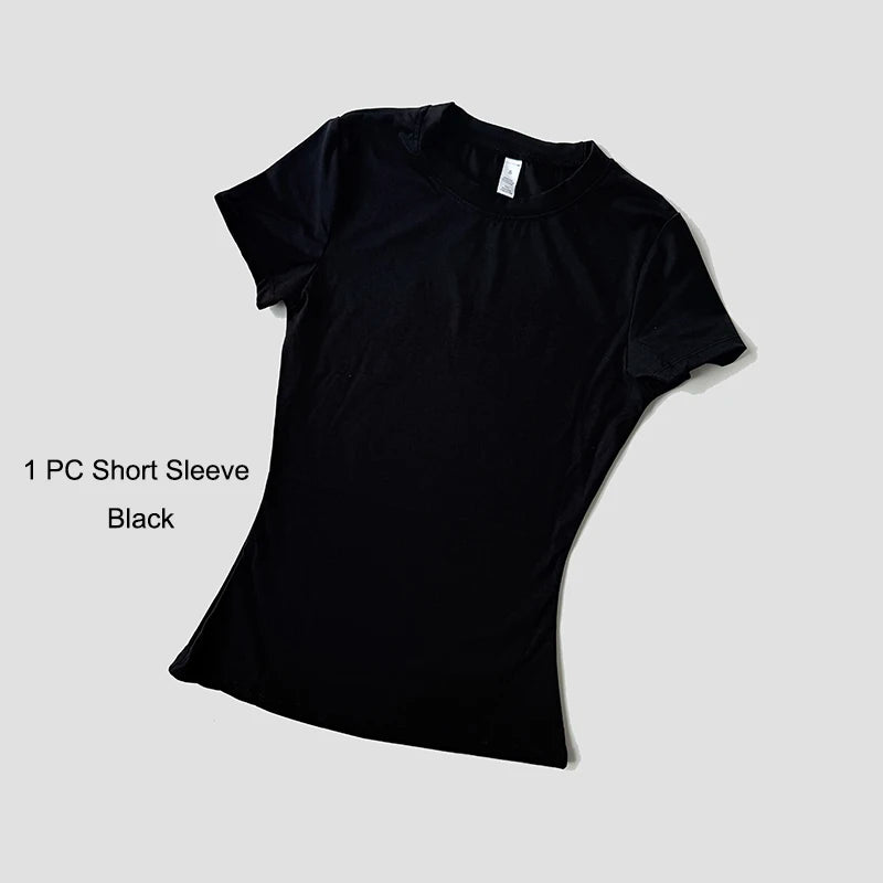 Cute Women's Seamless Short Sleeve Top & Gym Shorts Set
