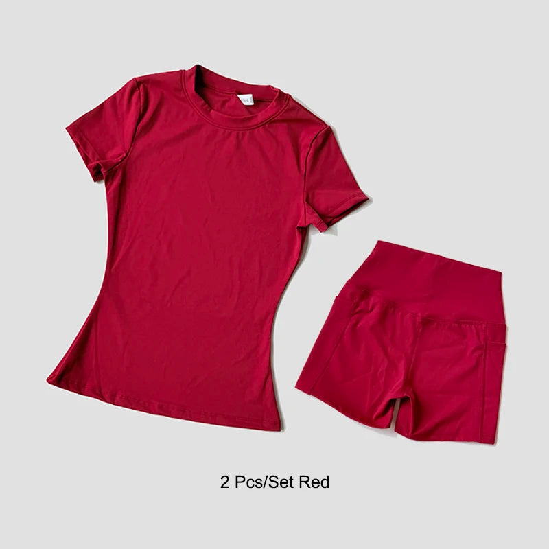 Cute Women's Seamless Short Sleeve Top & Gym Shorts Set