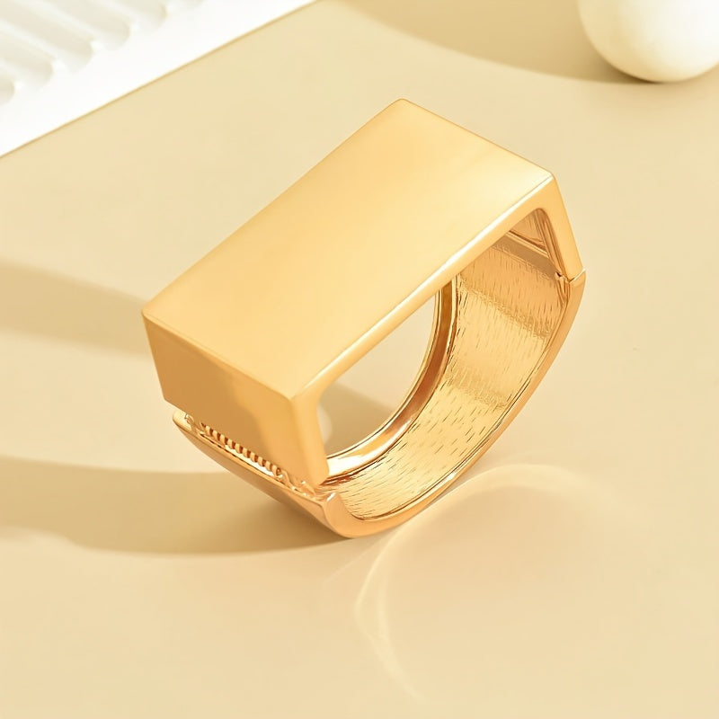 Abstract Fashion Luxurious Geometric High-End Square and Round Bracelet