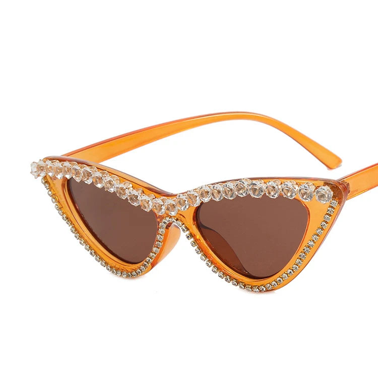 Stylish Vintage Luxury Cat Eye Rhinestone UV400 Protection Sunglasses