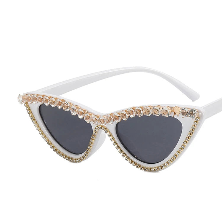 Stylish Vintage Luxury Cat Eye Rhinestone UV400 Protection Sunglasses