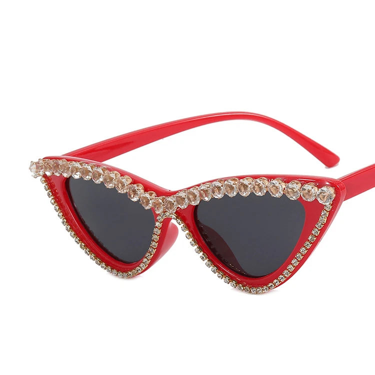 Stylish Vintage Luxury Cat Eye Rhinestone UV400 Protection Sunglasses