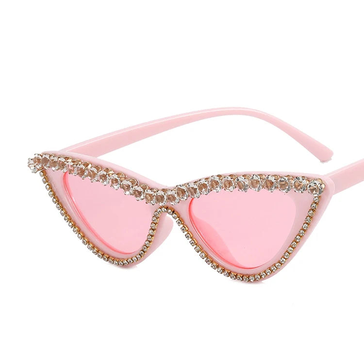 Stylish Vintage Luxury Cat Eye Rhinestone UV400 Protection Sunglasses