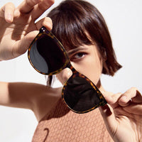 Fashion Foldable Polarized Sunglasses with Round Carrying Case