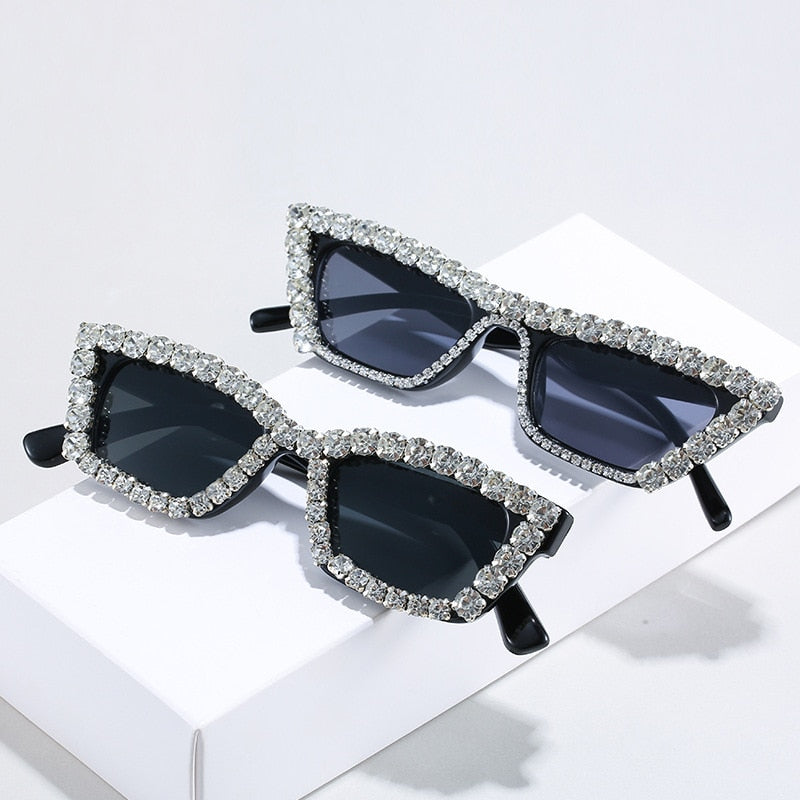 New Glam - Vintage Cat Eye Rhinestone Small Frame Designer Sunglasses